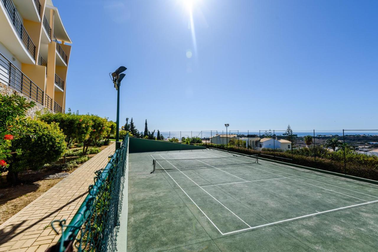 Bnb Homes Ocean View Apartment With Relax Terrace, 2 Swimming Pools & Tennis Court Albufeira Exterior photo