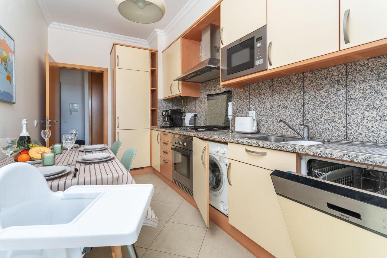 Bnb Homes Ocean View Apartment With Relax Terrace, 2 Swimming Pools & Tennis Court Albufeira Exterior photo