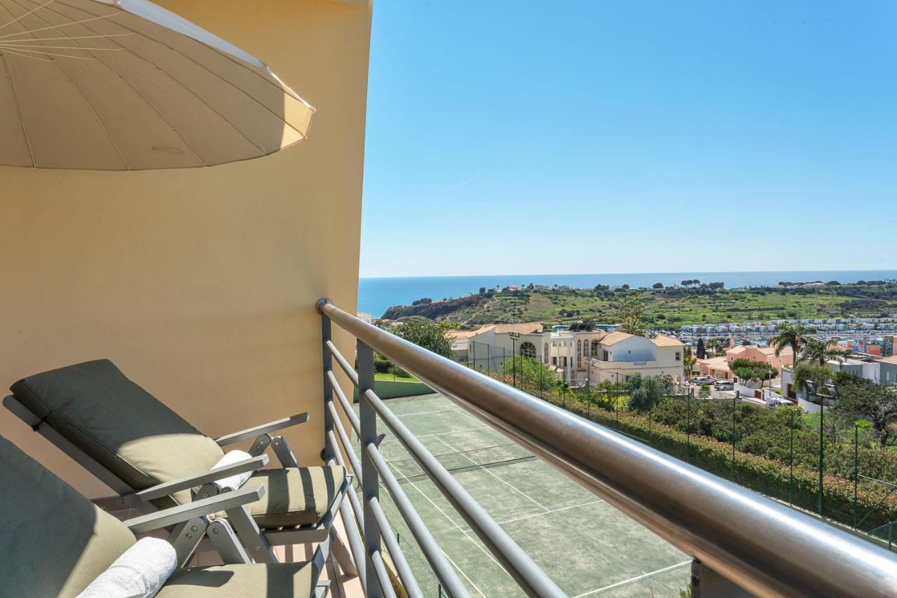 Bnb Homes Ocean View Apartment With Relax Terrace, 2 Swimming Pools & Tennis Court Albufeira Exterior photo